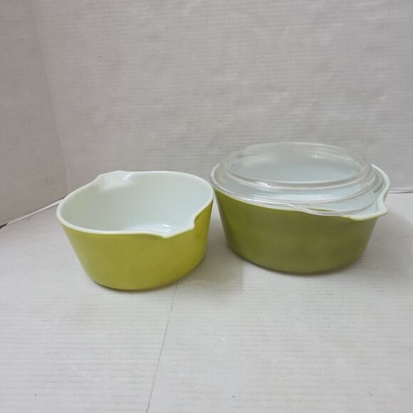 Set Of 2 Vintage Pyrex Casserole Dishes 474 B - 475 B 2.5 Quart + 1.5 Quart - Picture 12 of 12